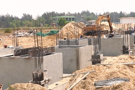 QuảngNam: Vì sao Công ty DaNa Home Land ngang nhiên xây dựng không phép 8 căn biệt thự?