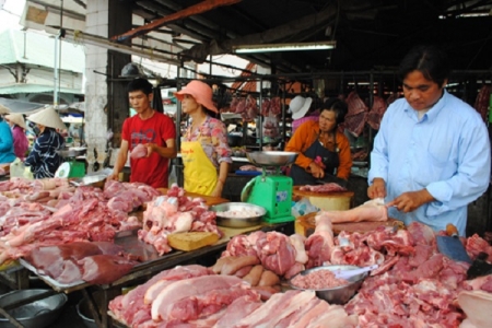 Hà Nội: Đẩy mạnh tuyên truyền để người tiêu dùng không “quay lưng” lại với thịt lợn