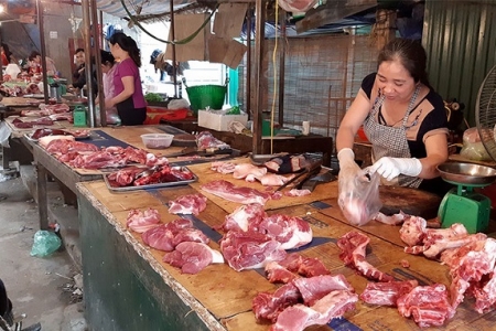 Đẩy mạnh tuyên truyền để người tiêu dùng không “quay lưng” với thịt lợn