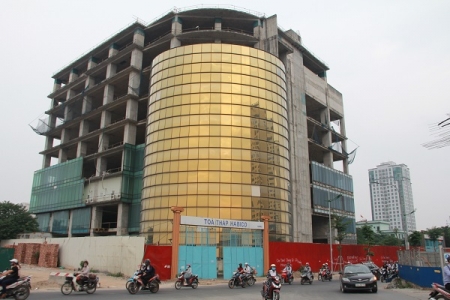 ‘Siêu dự án’ Habico Tower: Khối bê tông 9 tầng bỏ hoang suốt 10 năm