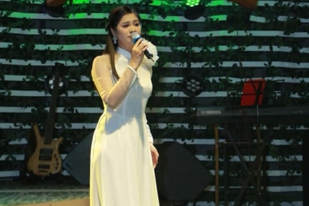 Ca sỹ Yến Ngọc tổ chức minishow “Đêm tâm sự” sau 20 năm hoạt động nghệ thuật