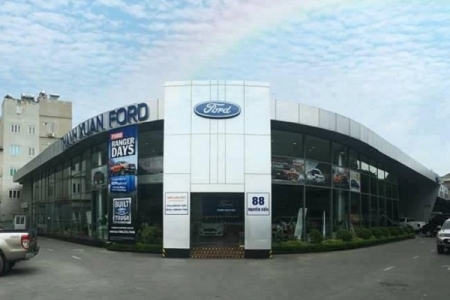 Để xe tại Xưởng Dịch vụ Ford Thanh Xuân, ô tô của khách hàng bỗng dưng bị hỏng hộp số?