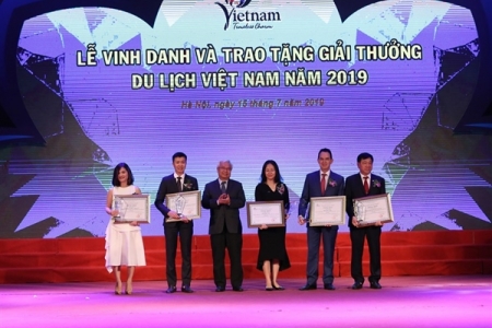 Sun Group bội thu giải thưởng tại Lễ trao Giải thưởng Du lịch Việt Nam 2019