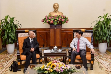 Ủng hộ doanh nhân đưa hàng Việt ra nước ngoài