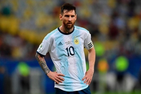 Lionel Messi bị ‘treo giò’ 3 tháng vì vạ miệng