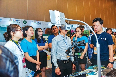 Xây dựng cơ chế - chính sách hỗ trợ phù hợp: Doanh nghiệp tự động “nhảy vọt”