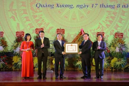 Quảng Xương (Thanh Hóa): Đón bằng công nhận đạt chuẩn nông thôn mới