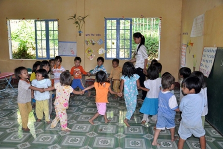 Quảng Nam: Vì sao thiếu giáo viên trầm trọng?