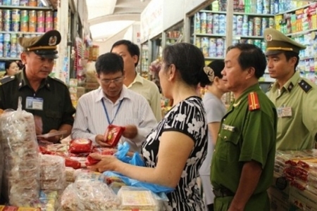 Hà Nội siết chặt quản lý an toàn thực phẩm dịp Tết Trung thu năm 2019