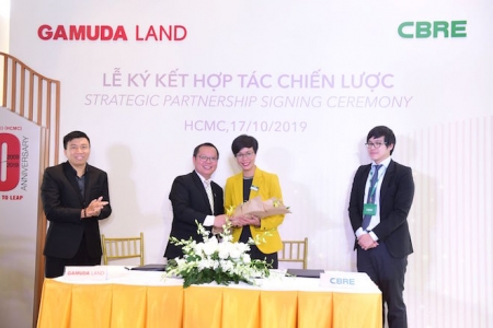 CBRE chính thức quản lý vận hành khu căn hộ cao cấp Emerald – KĐT Celadon City