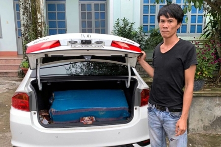 Gia Lai: Tạm giữ đối tượng mua hơn 2 tạ pháo từ Cửa khẩu về phố biển tiêu thụ