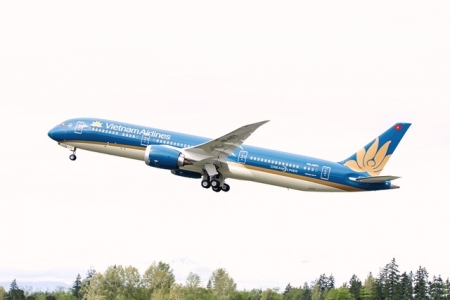 Vietnam Airlines: Tăng cường thêm 6 chuyến bay chở cổ động viên sang Philippines