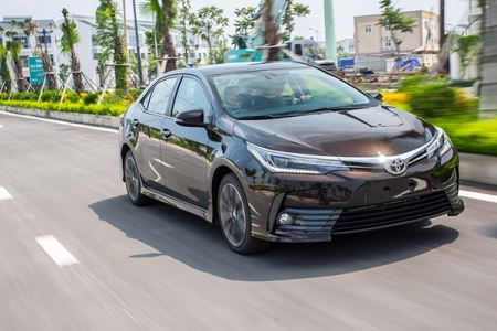 Triệu hồi xe Toyota Corolla Altis tại Việt Nam do lỗi túi khí an toàn