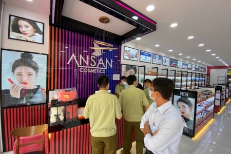 TP.HCM: Hệ thống Ansan Cosmetics bán mỹ phẩm không rõ nguồn gốc