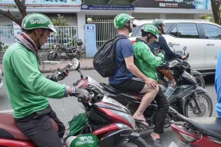 Hà Nội: Tạm dừng dịch vụ GrabBike để phòng chống dịch Covid-19