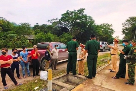 Quảng Trị: Truy bắt nhóm người vượt biên trái phép định trốn cách ly dịch Covid-19