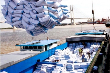 Doanh nghiệp xuất khẩu “ngồi trên đống lửa” vì dịch Covid-19