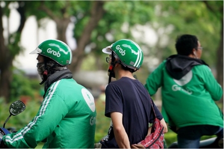 Giữa mùa dịch Covid-19, Grab và GoViet 'mạnh tay' hỗ trợ tài xế, đối tác