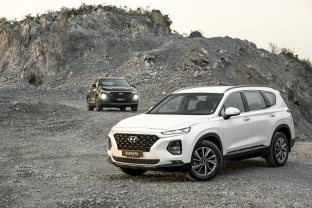 Hyundai Santa Fe giảm giá bán lên tới 100 triệu đồng