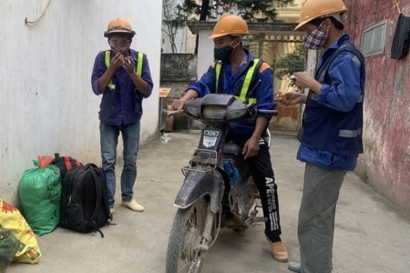 600 người ở thôn Kiêu Kỵ, Gia Lâm phải cách ly do một người bị sốt cao