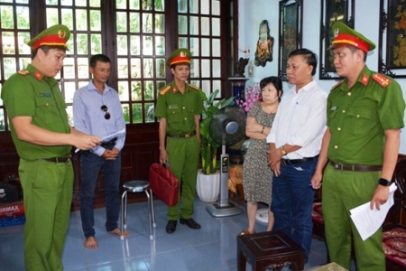 Nhận hối lộ, 2 cán bộ Chi cục Thủy sản Quảng Nam bị khởi tố