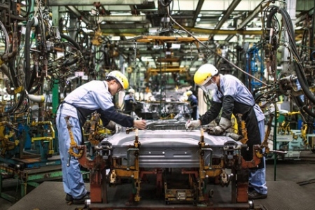 Giảm 50% phí trước bạ ôtô sản xuất, lắp ráp trong nước khiến giá xe ôtô sẽ giảm mạnh?