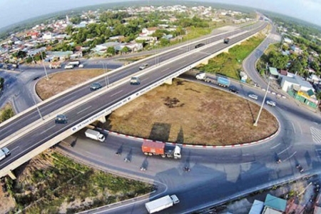 Hơn 115 tỷ đồng làm 1 km đường cao tốc Bắc - Nam