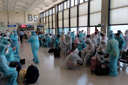 Hơn 240 công dân Việt Nam tại Đài Loan đã được đưa về nước