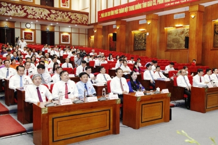Vĩnh Phúc: Khai mạc kỳ họp HĐND lần thứ 17 nhiệm kỳ 2016 – 2021