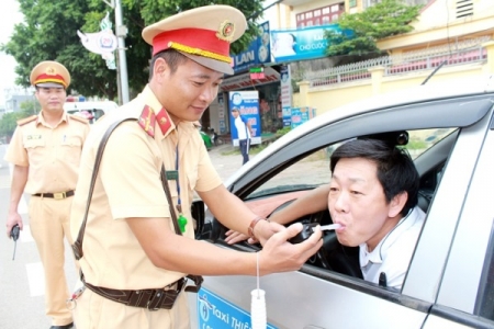 Công an Vĩnh Phúc: Kiểm soát, xử lý người điều khiển phương tiện tham gia giao thông có nồng độ cồn, chất ma túy