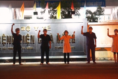 Đúng 0h ngày 8/8, Bệnh viện C Đà Nẵng chính thức dỡ bỏ lệnh phong tỏa