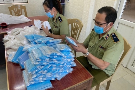 Thanh Hóa: Phát hiện điểm bán hàng online kinh doanh khẩu trang không rõ nguồn gốc xuất xứ