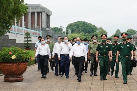 Từ ngày mai, Lăng Chủ tịch Hồ Chí Minh mở cửa trở lại