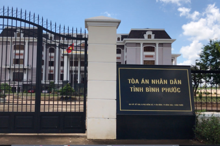 Thêm một trường hợp uống thuốc tự tử tại Tòa án nhân dân tỉnh Bình Phước