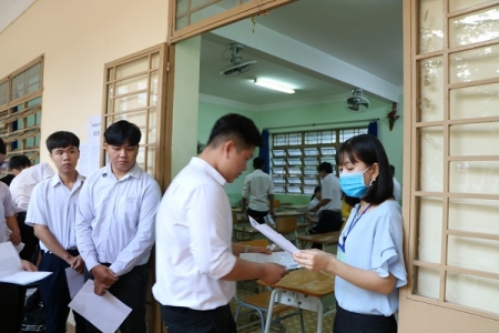 Bình Dương: 99,48% học sinh tốt nghiệp THPT năm 2020