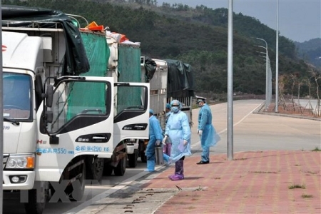 Lạng Sơn: Mở cửa thông quan hàng hóa trở lại tại cửa khẩu phụ Na Hình