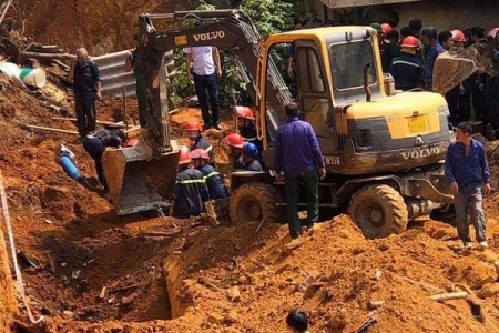 Phú Thọ: Sập công trình đang thi công ít nhất 3 người thương vong