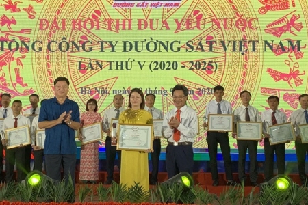 Ngành Đường sắt: Tôn vinh 90 điển hình tiên tiến xuất sắc giai đoạn 2015-2019