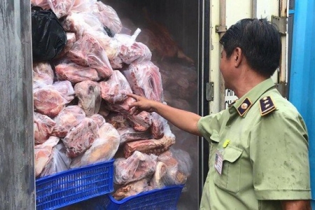 Tuyên Quang: Bắt giữ xe tải chở thịt lợn nhiễm tả lợn châu Phi đang trên đường đi tiêu thụ