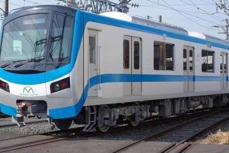 Đoàn tàu metro số 1 sắp cập cảng TP.HCM