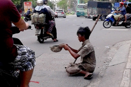 Quảng Bình: Dẹp nạn chăn dắt trẻ em, người cao tuổi đi ăn xin