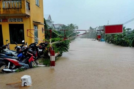 Tạm dừng chạy tàu khách từ Hà Nội đến Đông Hà (Quảng Trị)