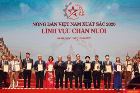 Tôn vinh 63 nông dân Việt Nam xuất sắc 2020