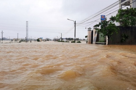 Thanh Hóa: Quyên góp ủng hộ đồng bào Miền Trung bị thiên tai