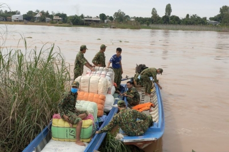 An Giang: Bắt giữ lô hàng nhập lậu, trị giá 50 triệu đồng