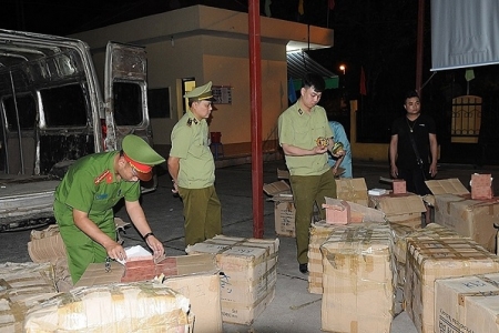 Buôn lậu, gian lận thương mại và hàng giả: “Nóng” trở lại trên mọi tuyến đường