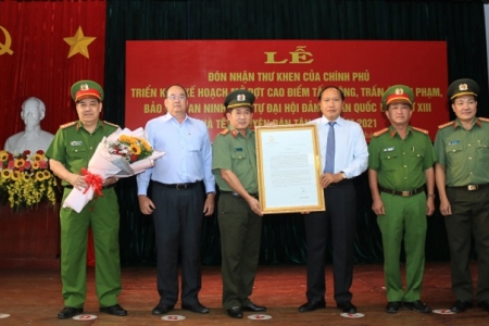 Ban chỉ đạo 389 quốc gia: Trao thư khen tới công an tỉnh An Giang