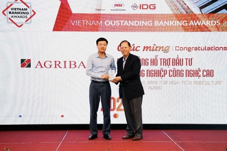 Agribank được vinh danh 2 giải thưởng Ngân hàng Việt Nam tiêu biểu 2020