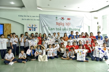 Ngày hội lan tỏa yêu thương tại trường Tình thương Ánh Linh