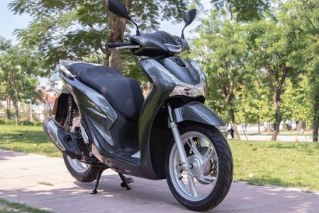 Tháng 12, xe Honda SH tăng giá kỷ lục